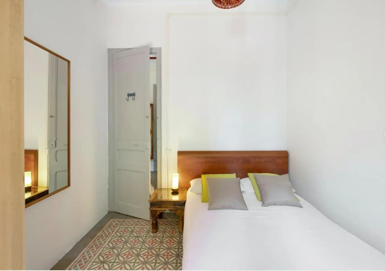 Great Apartment In Sagrada Familia With Balcony Barcelona