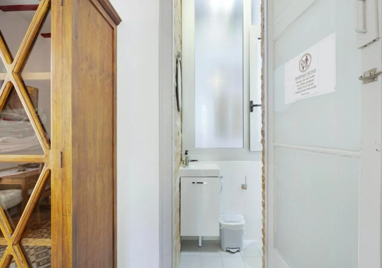 Great Apartment In Sagrada Familia With Balcony Barcelona