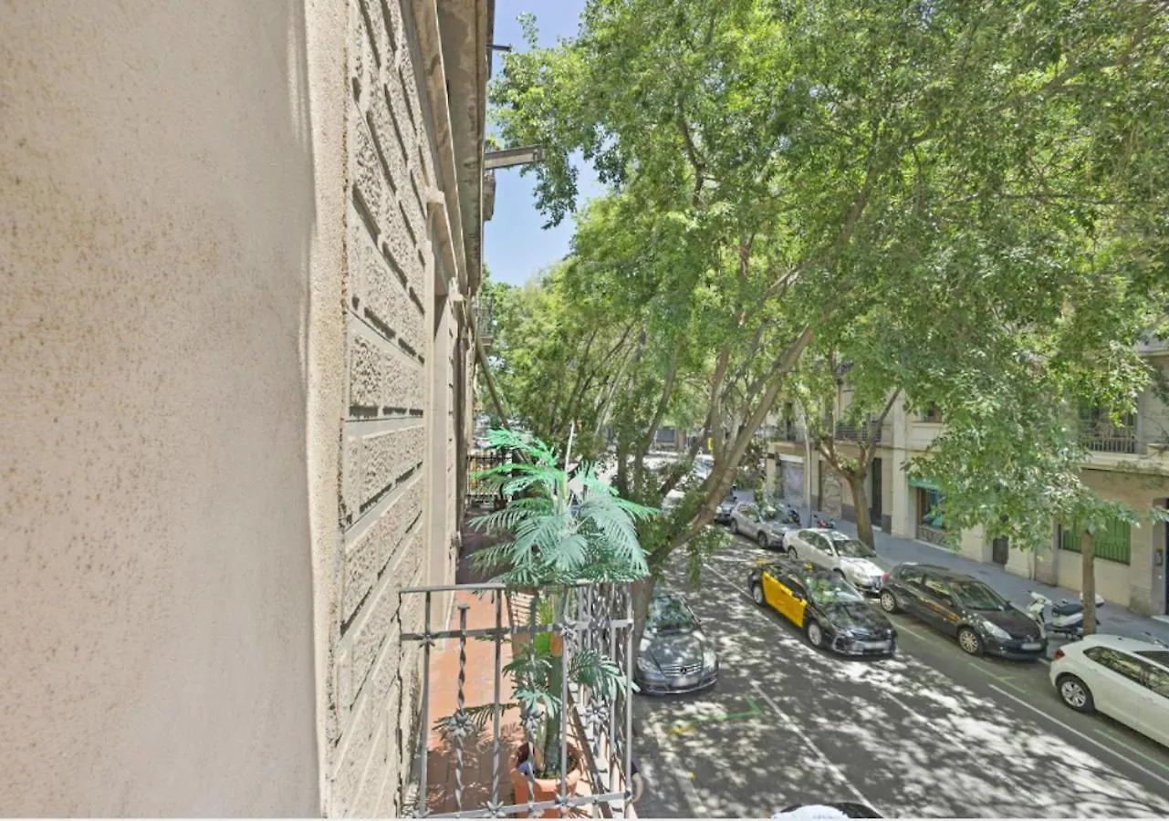 Great Apartment In Sagrada Familia With Balcony Barcelona