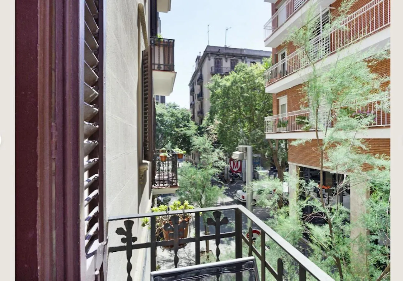 Great Apartment In Sagrada Familia With Balcony Barcelona