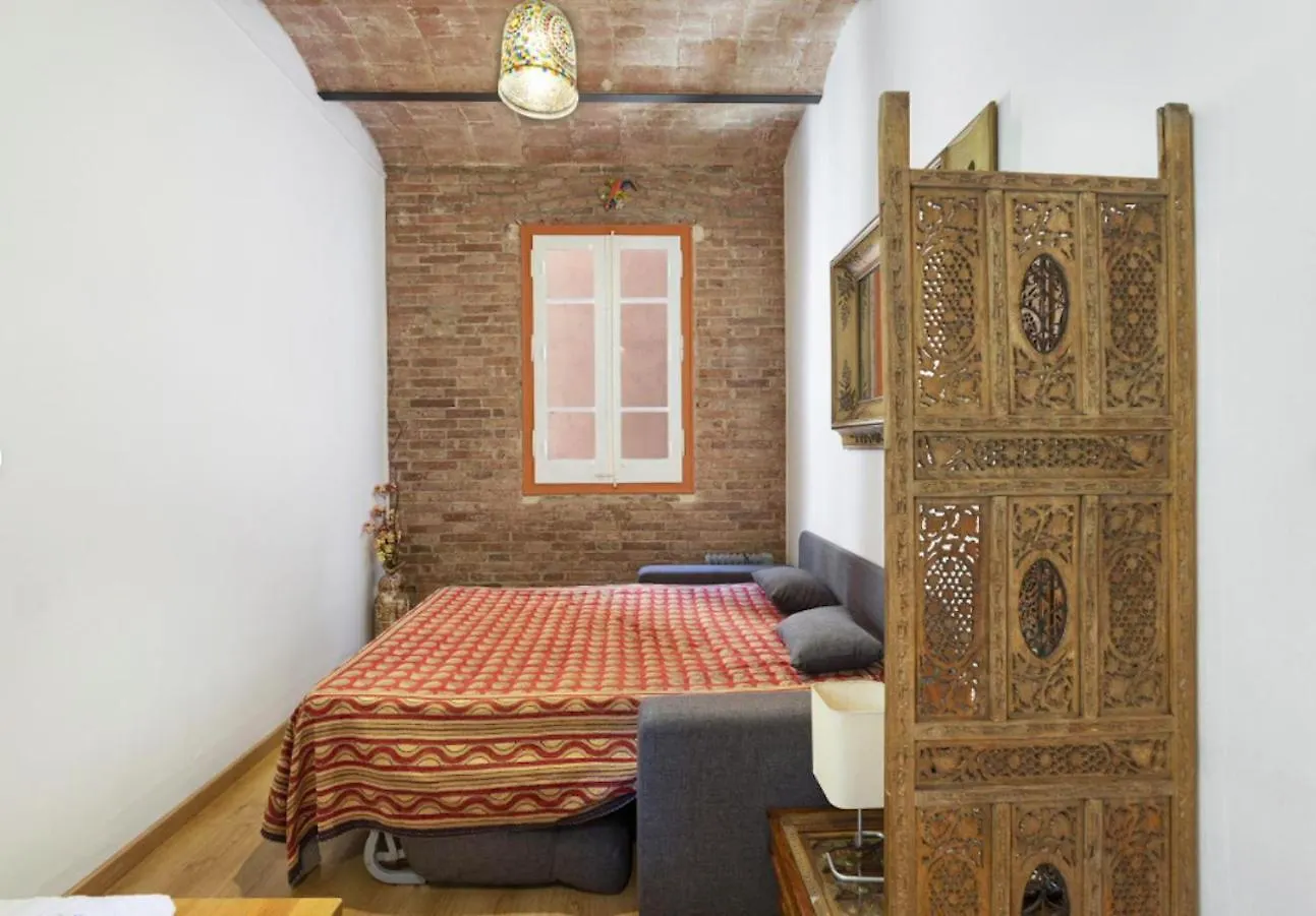 Great Apartment In Sagrada Familia With Balcony Barcelona