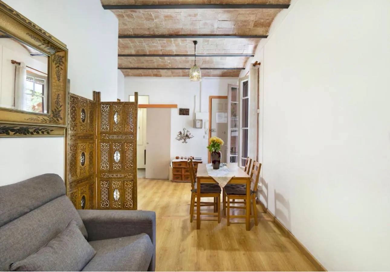 Great Apartment In Sagrada Familia With Balcony Barcelona