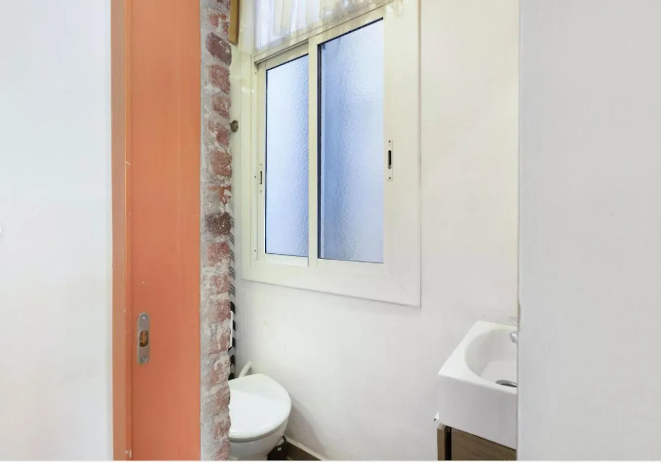 Great Apartment In Sagrada Familia With Balcony Barcelona